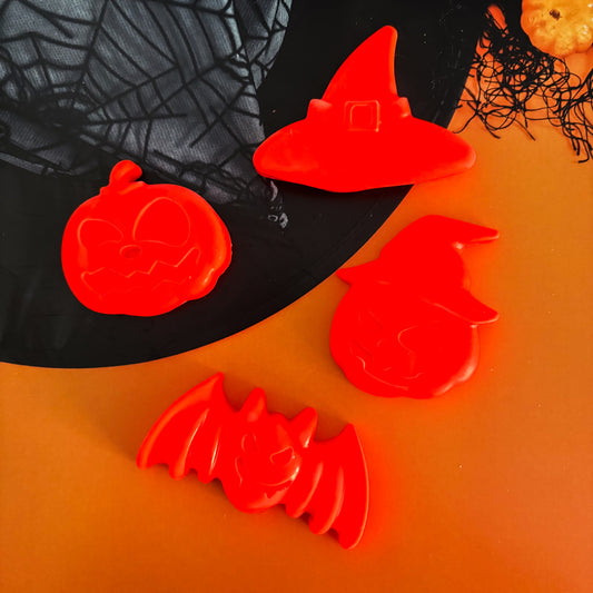 Prankster Pumpkin Spooky Shape (One Supplied)